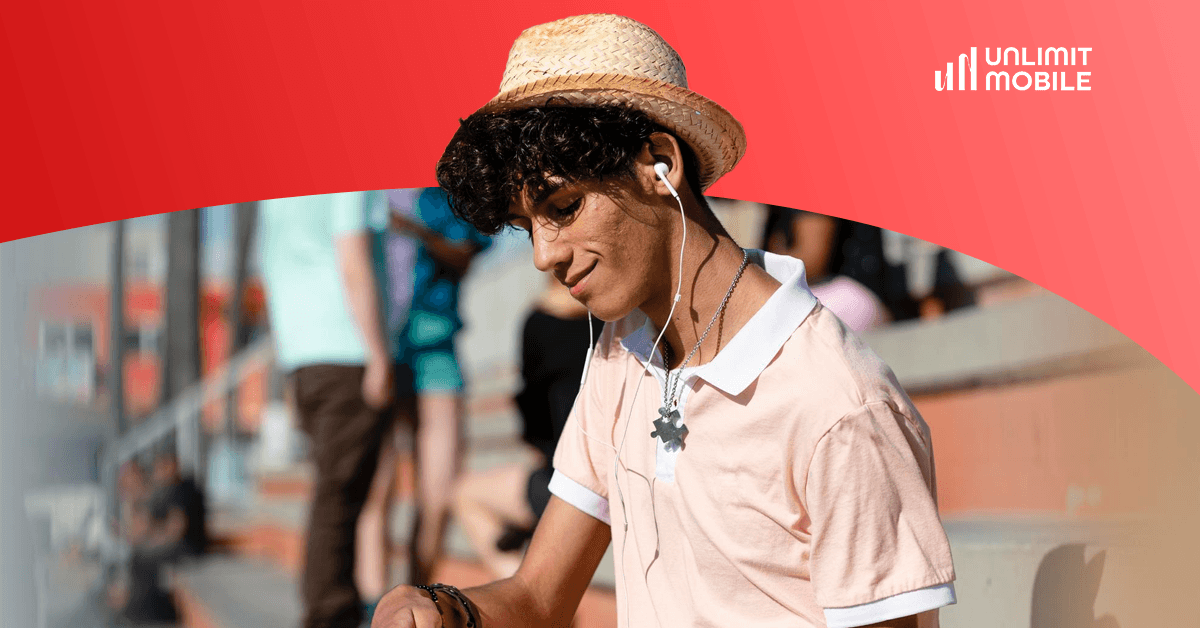 top article about Best Prepaid eSIM USA for Tourists in 2025